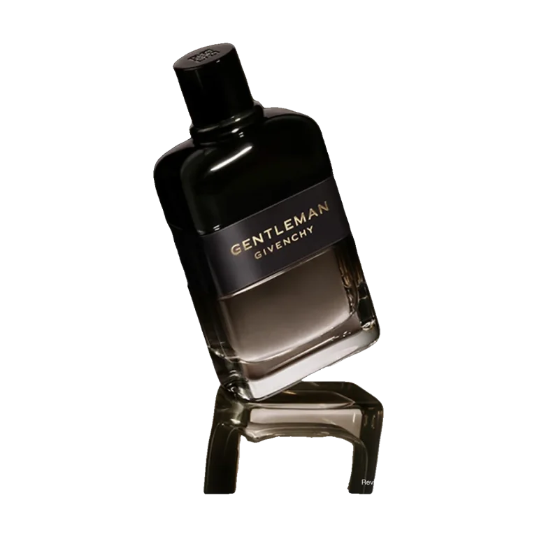 Givenchy Gentleman Boisee bottle